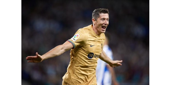 Robert Lewandowski marca el gol más rápido con el FC Barcelona Robert Lewandowski marca el gol más rápido con el FC Barcelona